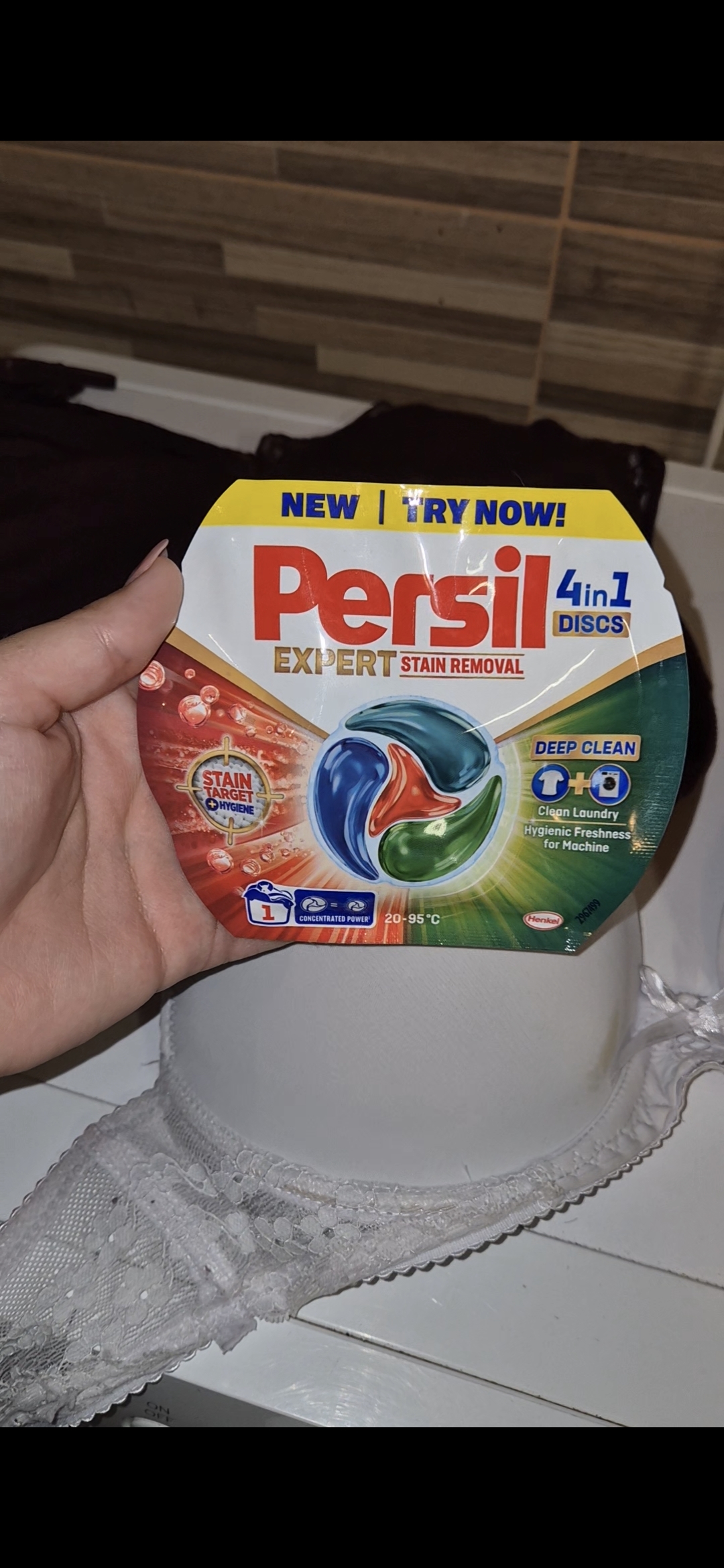 936